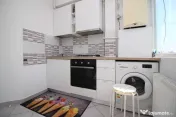 Cișmigiu, vedere parc, garsoneră cu centrală proprie 
