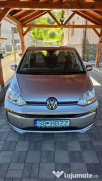 VOLKSWAGEN e-Up 2022 