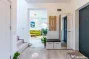 Casă / Vilă cu 4 camere de vânzare Tunari 