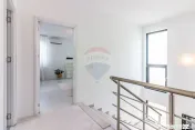 Casă / Vilă cu 4 camere de vânzare Tunari 