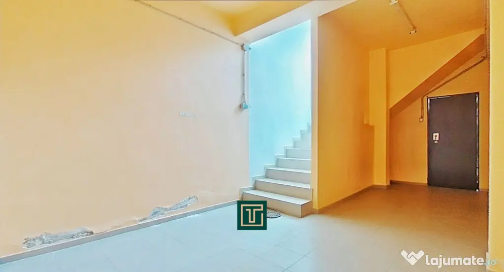 Clădire cu 10 camere în Aradul Nou – ideală pentru inve