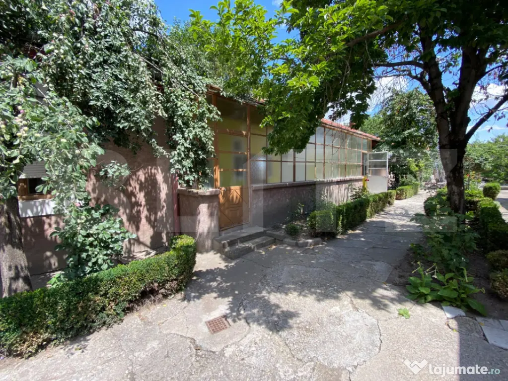 Casa individuala 7 camere 220mp utili teren 1.126mpTimmisoar