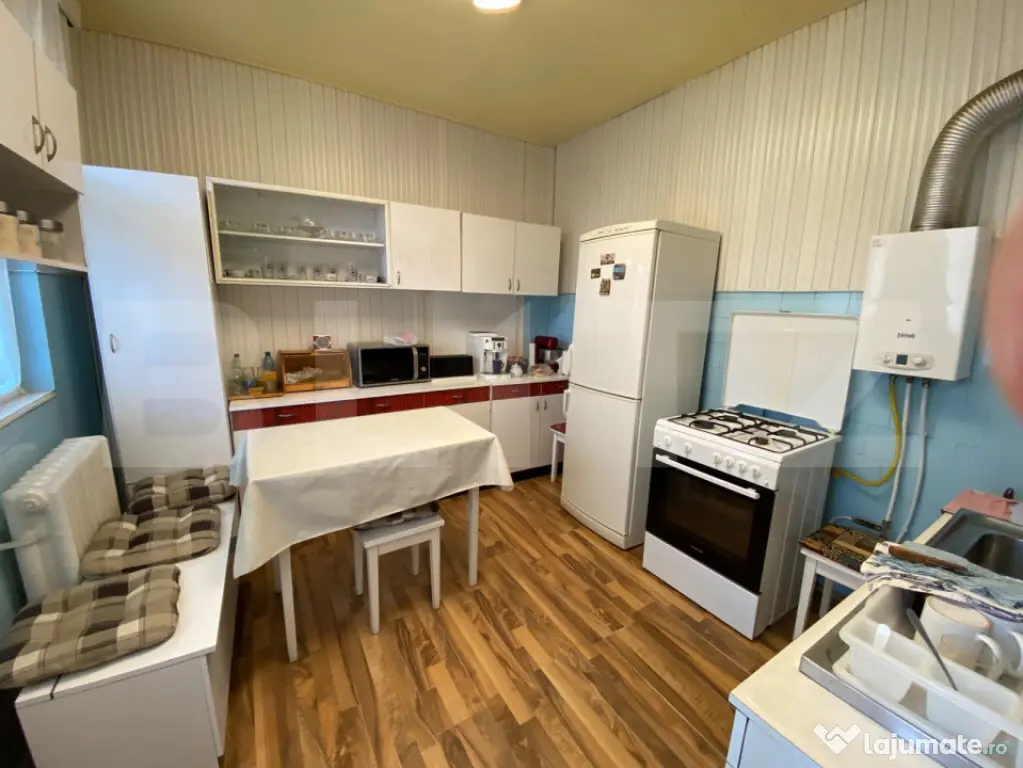 Casa individuala 7 camere 220mp utili teren 1.126mpTimmisoar