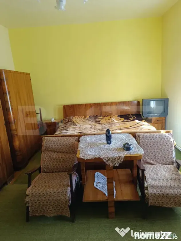 Casa individuala 7 camere, 220 mp utili, teren 1.126 mp, zon - Timisoara (Timis)