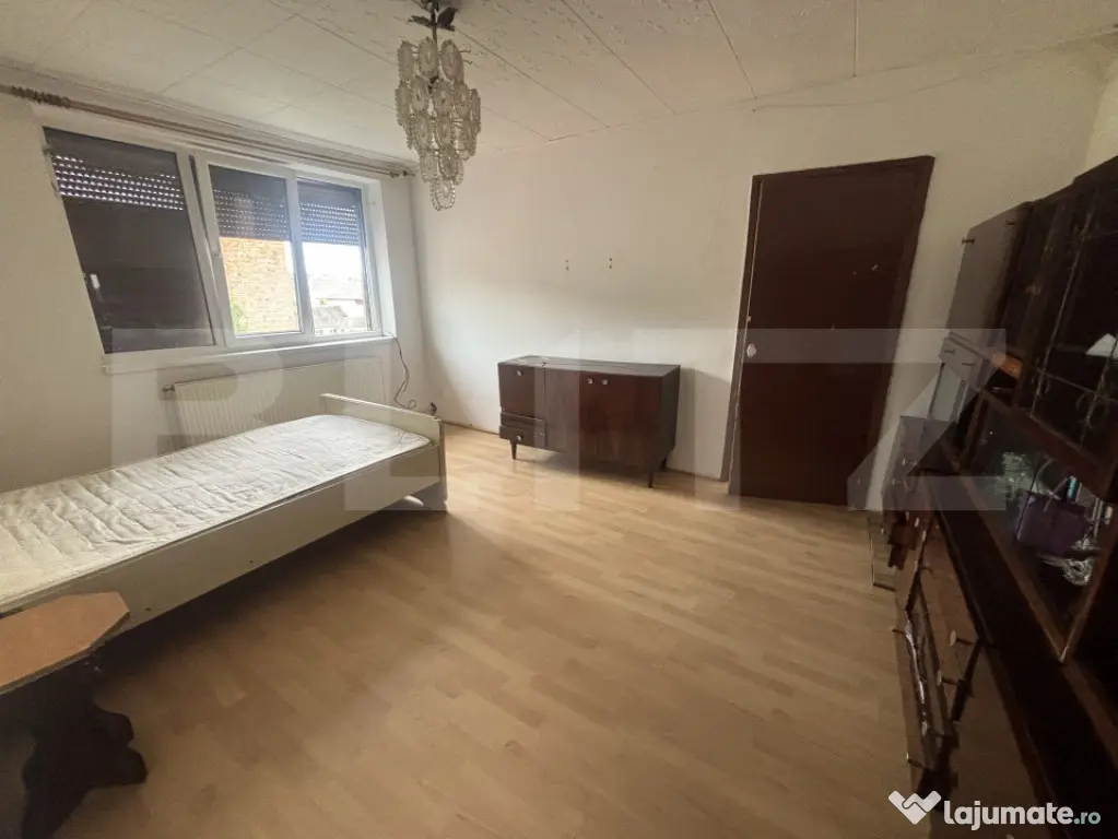 Apartament de 2 camere, intr o zona linistita