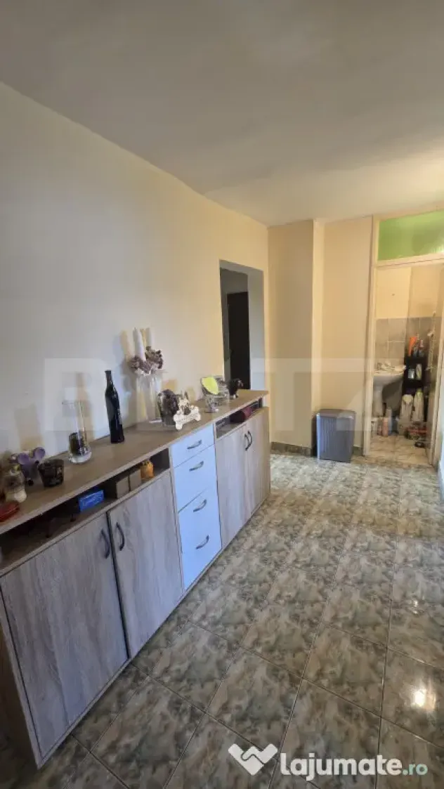 Apartament 3 camere, 82,4 mp, 2 bai, mobilat, utilat, boxa,