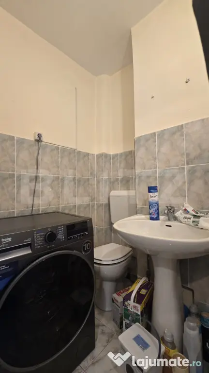 Apartament 3 camere, 82,4 mp, 2 bai, mobilat, utilat, boxa,