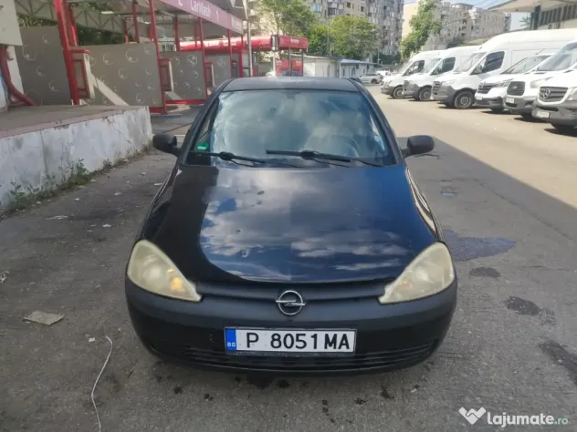 Autoturism Opel Corsa C (hatchback), 1.0 i (benzină), 2001