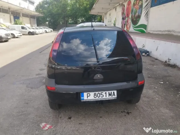 Autoturism Opel Corsa C (hatchback), 1.0 i (benzină), 2001