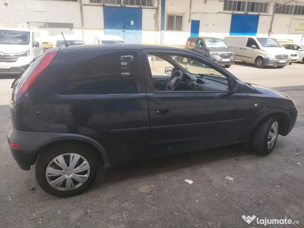 Autoturism Opel Corsa C (hatchback), 1.0 i (benzină), 2001