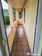 CASA DE VANZARE DE VANZARE SITUATA INTR-O ZONA FARA PREA MA 