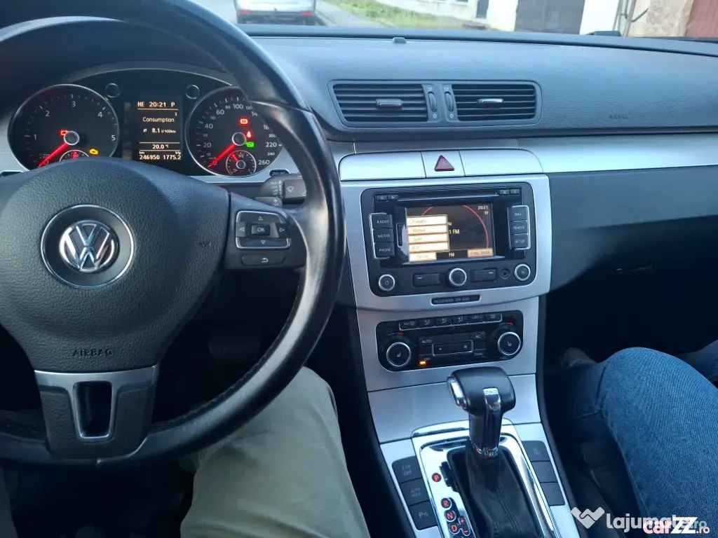 VW Passat 2010, 2.0 tdi, climatronic, Navigatie, proprietar