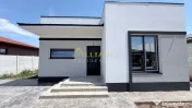 Casa Individuala 3 camere - 2 bai - 375mp teren 