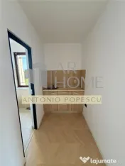 Cladire comerciala etaj 1 si 2, in Ploiesti, zona Gh. Doja. 