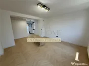 Cladire comerciala etaj 1 si 2, in Ploiesti, zona Gh. Doja. 