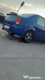 Vand Dacia logan în stare buna