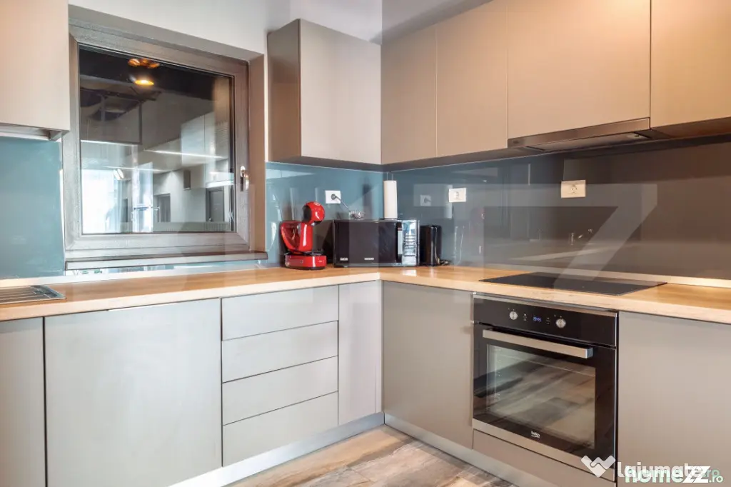 Apartament cu 3 camere, 80 mp, 2 băi, terasă 11 mp, zona C - Timisoara (Timis)