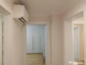 Apartament 3 camere, complet renovat, 2 băi,– Zona Spital 