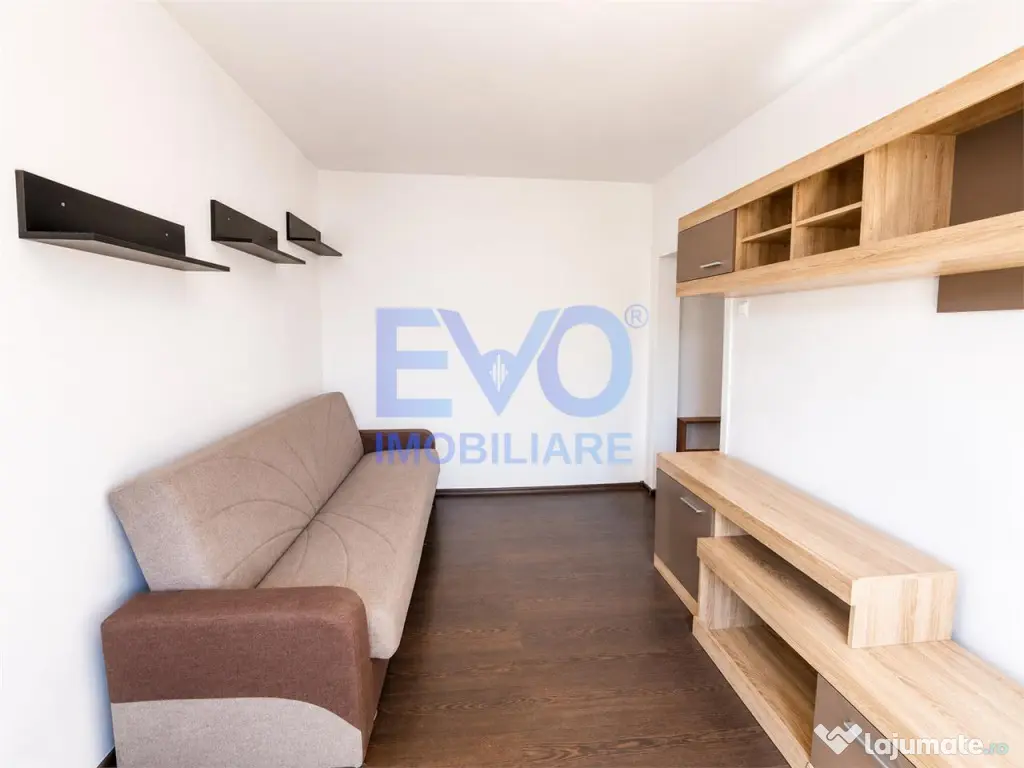 Apartament cu 3 camere, centrala termica, etajul 3, zona Tat