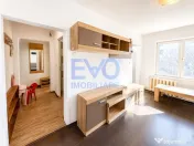 Apartament cu 3 camere, centrala termica, etajul 3, zona Tat