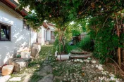 Casă + teren de vânzare în centrul Piteștiului, Strad... 