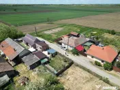 Casă renovată la cheie cu 2 camere în Pecica 