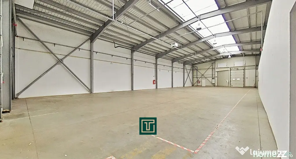 Hală industrială 704 mp de vânzare în Zona Industrială