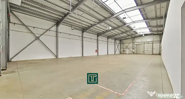 Hală industrială 704 mp de vânzare în Zona Industrială