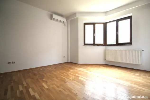 PRELUNGIREA GHENCEA-LIDL, APARTAMENT IN VILA 2010, CURTE 300