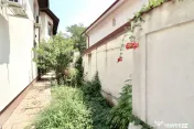 PRELUNGIREA GHENCEA-LIDL, APARTAMENT IN VILA 2010, CURTE 300 