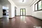 PRELUNGIREA GHENCEA-LIDL, APARTAMENT IN VILA 2010, CURTE 300 