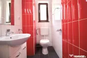 PRELUNGIREA GHENCEA-LIDL, APARTAMENT IN VILA 2010, CURTE 300 