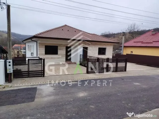 Vând Duplex modern I NOU în Tăuți, Florești