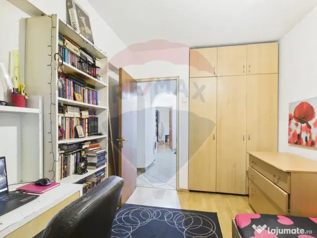 Apartament 3 camere | Colentina | vis-a-vis de Parcul Plu...