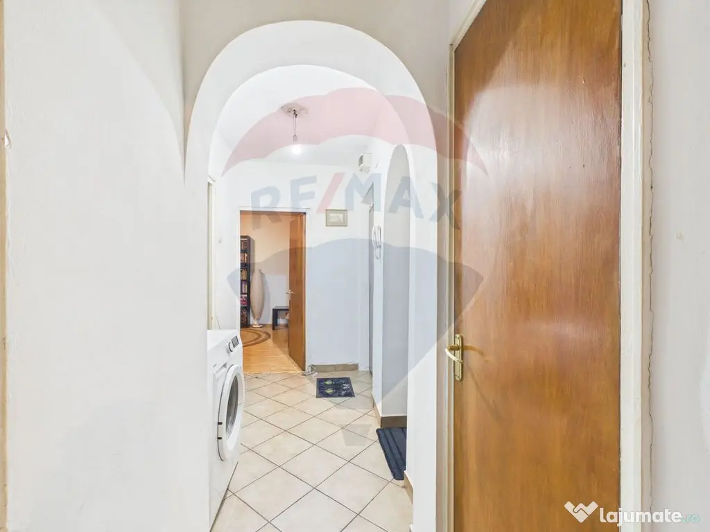 Apartament 3 camere | Colentina | vis-a-vis de Parcul Plu...
