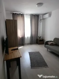Garsonieră de închiriat