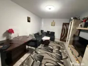 Apartament de vanzare, decomandat, zona cetate
