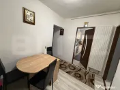 Apartament de vanzare, decomandat, zona cetate