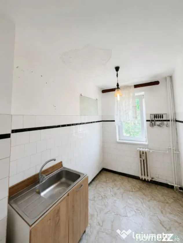 Apartament 3 camere de vânzare | Etaj 1 | Tomis Nord | Camp - Constanta (Constanta)