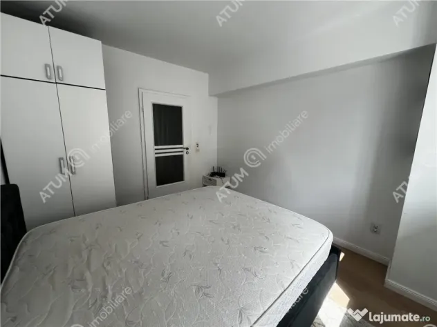 Apartament cu 3 camere decomandate si balcon la etajul 2 zon