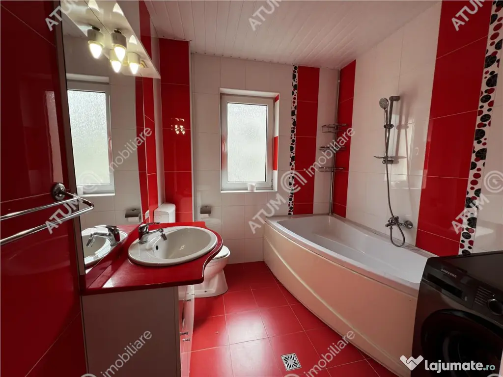 Apartament cu 3 camere decomandate si balcon la etajul 2 zon