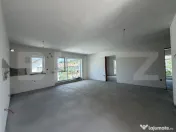 Apartament cu 3 camere în suprafață de 84 mp 