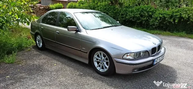 BMW Seria 5 E39 NFL 520i