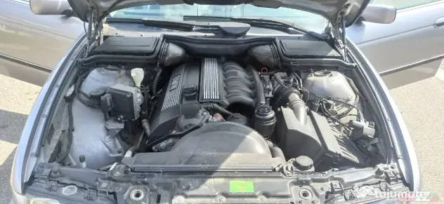 BMW Seria 5 E39 NFL 520i