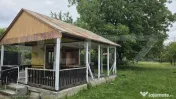 Casa 4 camere, 130 mp; 890 mp teren. Bercu Rosu 