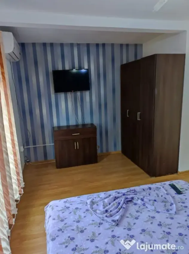 Cazare litoral-mare 2026-statiunea Mamaia--zona City Mall-Delfinariu