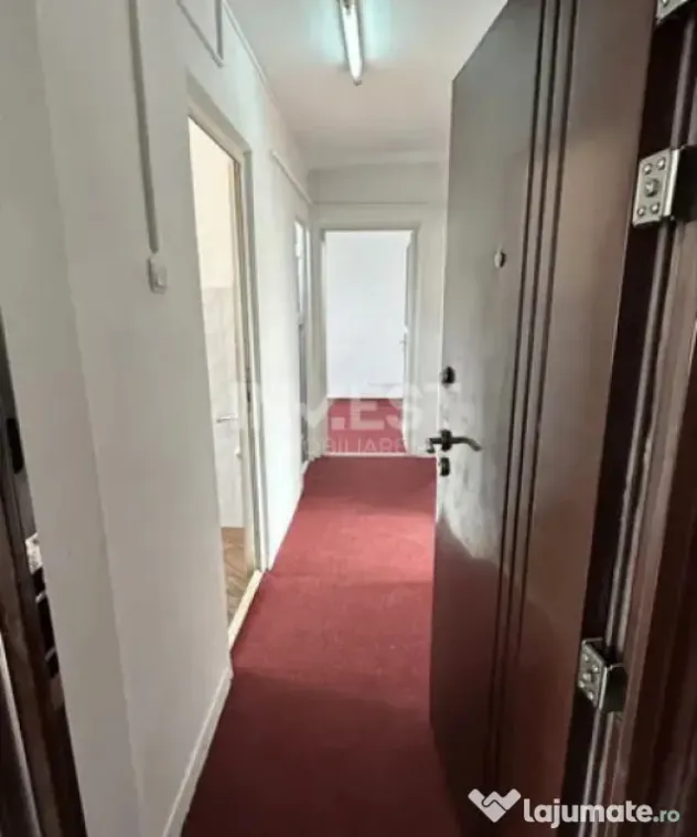 Apartament 3 camere, decomandat, zona Pacurari - Petru Poni,