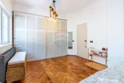 Apartament 3 camere, vilă interbelică Calea Plevnei 