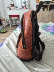 vând rucsac piele 