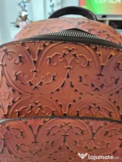 vând rucsac piele 